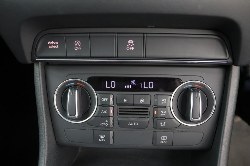 Used Audi Q3 2017 for sale - 76470048: Photo 16