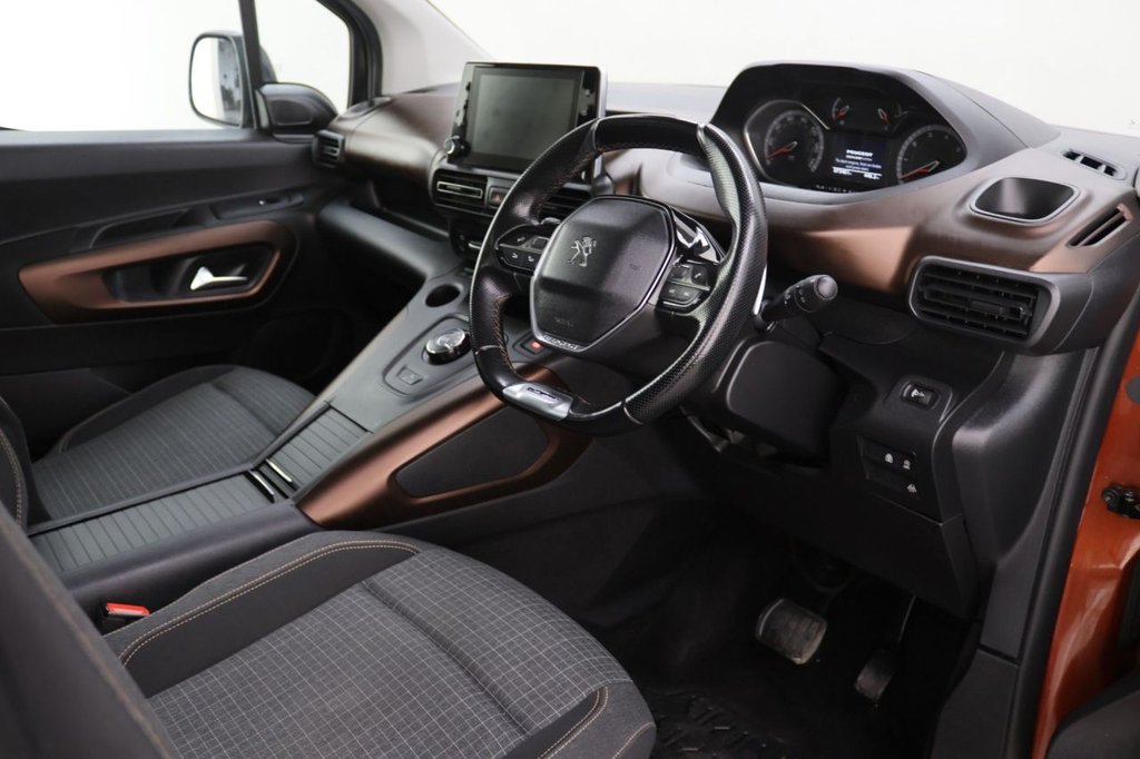 Used Peugeot Rifter 2018 for sale - 77236733: Photo 10