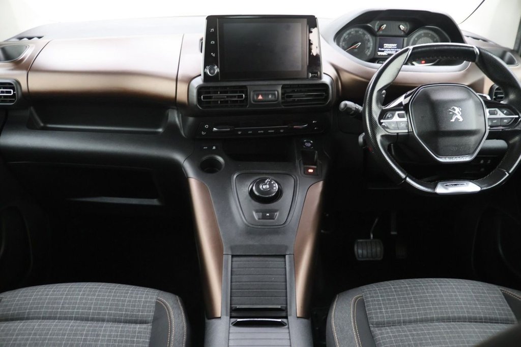 Used Peugeot Rifter 2018 for sale - 77236733: Photo 19