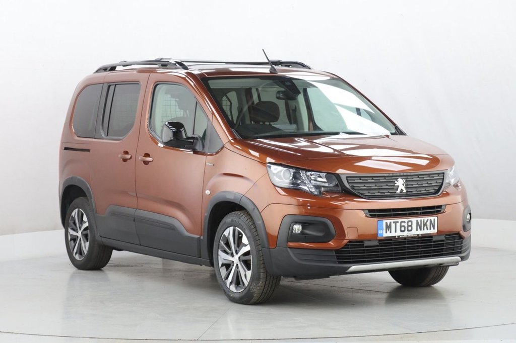 Used Peugeot Rifter 2018 for sale - 77236733: Photo 2