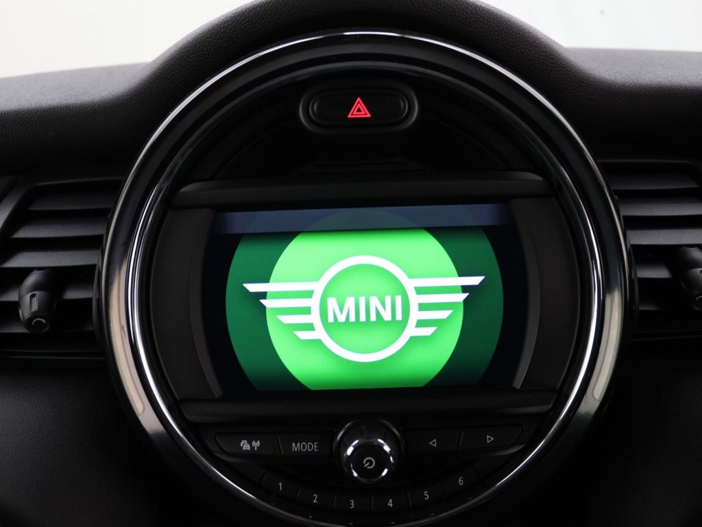 Used MINI Hatch 2018 for sale - 77991014: Photo 13