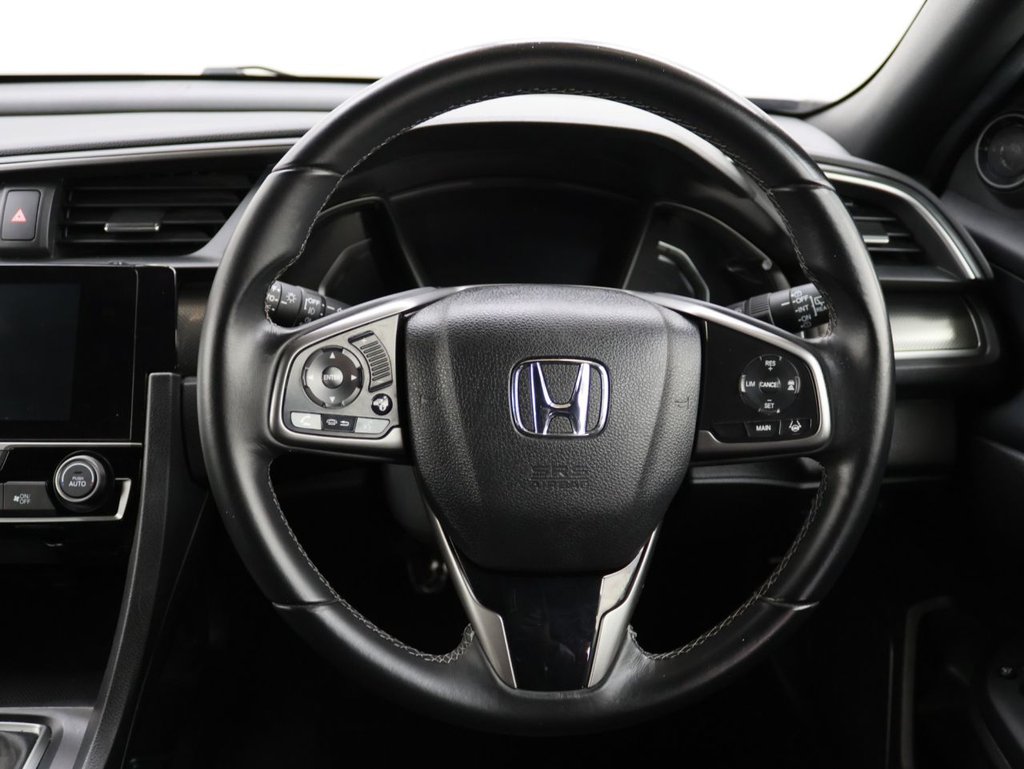 Used Honda Civic 2019 for sale - 76105373: Photo 20