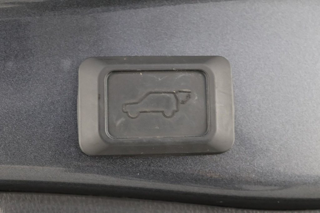 Used Toyota RAV4 2023 for sale - 78056430: Photo 29