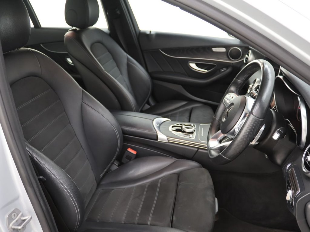 Used Mercedes-Benz C-Class 2019 for sale - 76147600: Photo 12