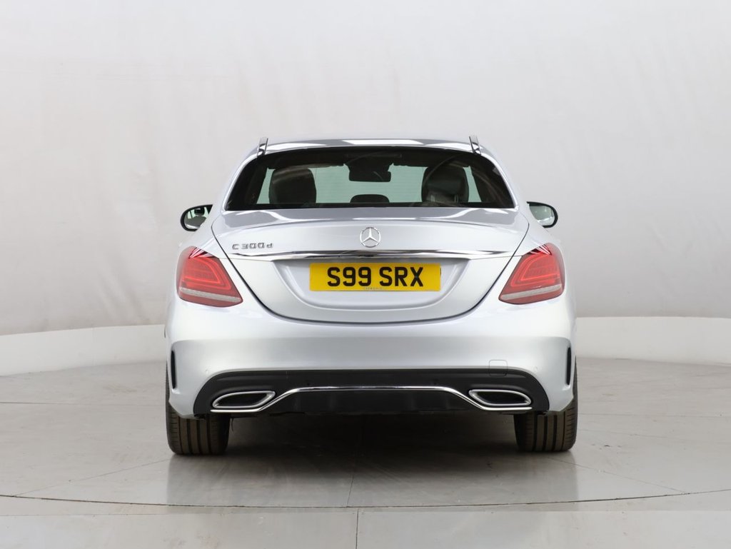 Used Mercedes-Benz C-Class 2019 for sale - 76147600: Photo 9