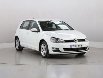 Used Volkswagen Golf 2016 for sale - 79409100: Photo