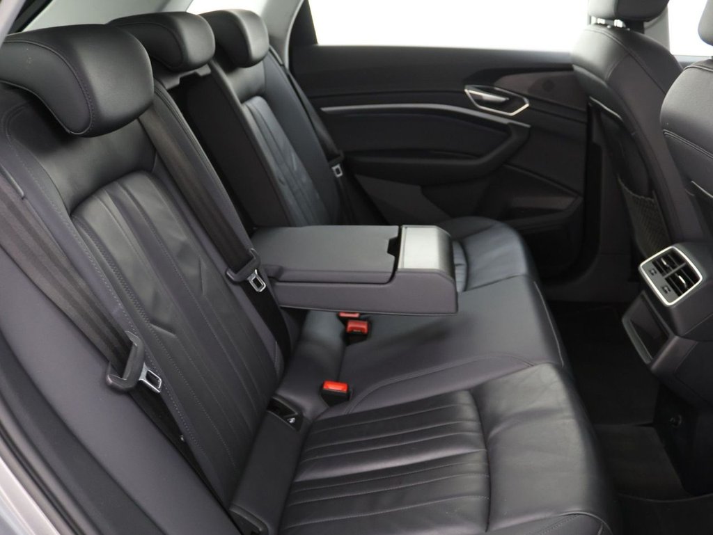 Used Audi e-tron 2021 for sale - 76535594: Photo 17