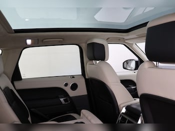 Used Land Rover Range Rover Sport 2021 for sale - 75727302: Photo