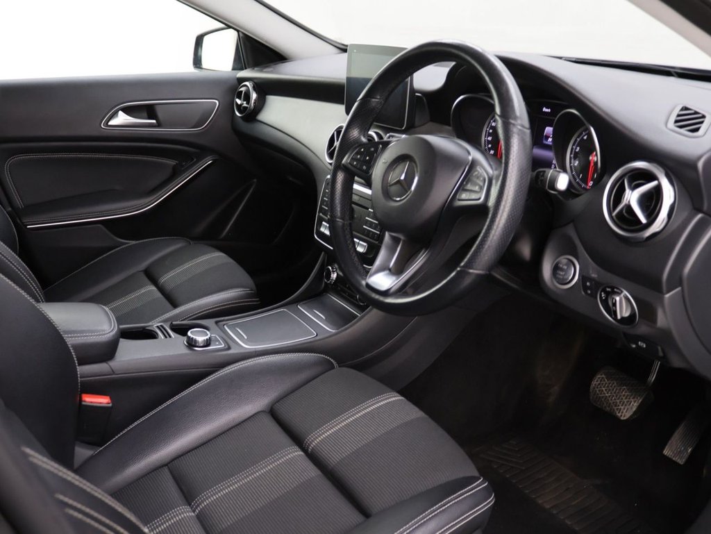 Used Mercedes-Benz GLA 2019 for sale - 78110542: Photo 10