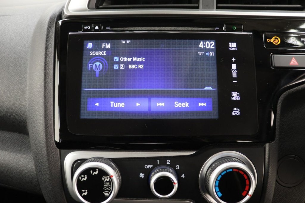 Used Honda Jazz 2018 for sale - 77089105: Photo 14