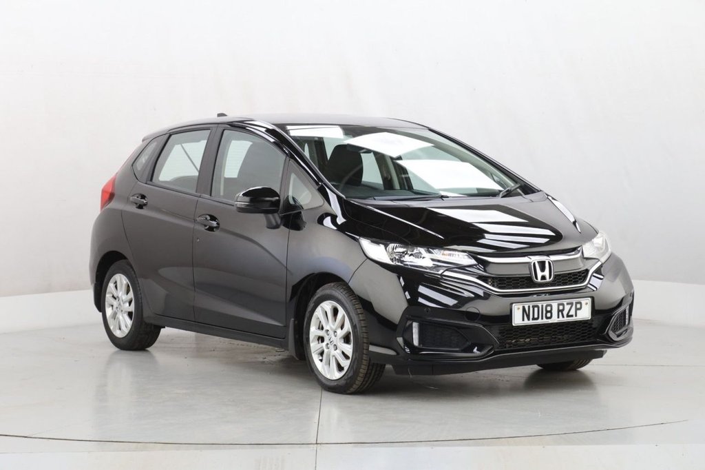 Used Honda Jazz 2018 for sale - 77089105: Photo 2