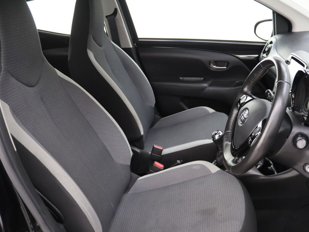 Used Toyota AYGO 2021 for sale - 77407880: Photo 12