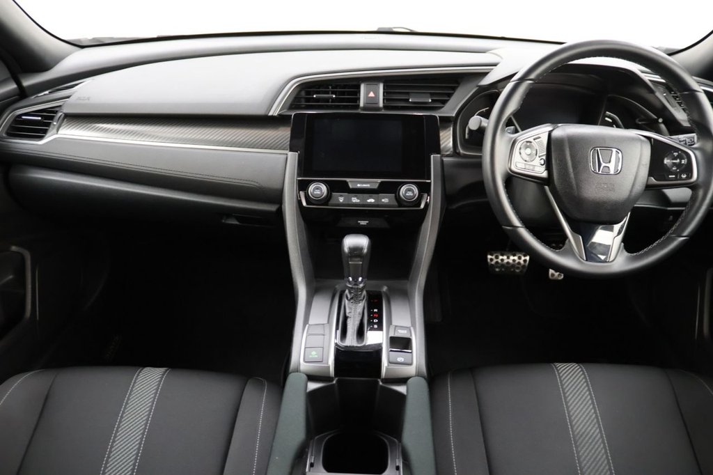 Used Honda Civic 2018 for sale - 76333242: Photo 17