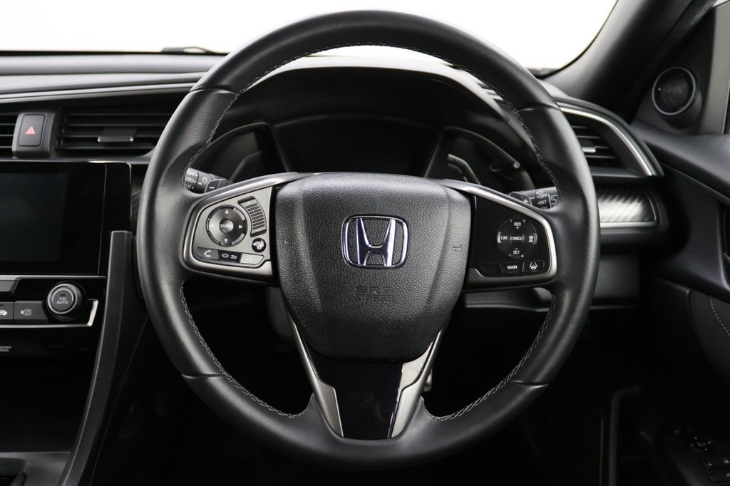 Used Honda Civic 2018 for sale - 76333242: Photo 18