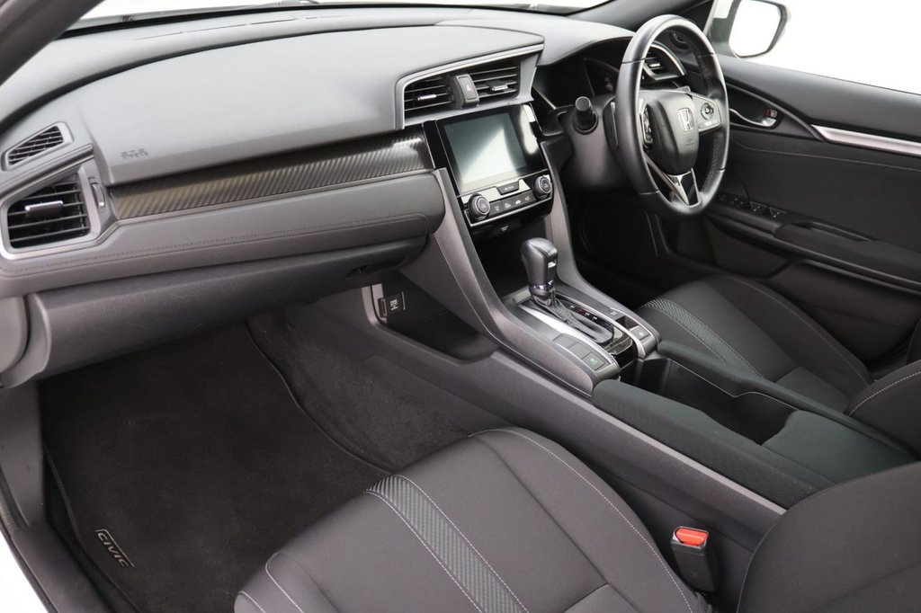 Used Honda Civic 2018 for sale - 76333242: Photo 24