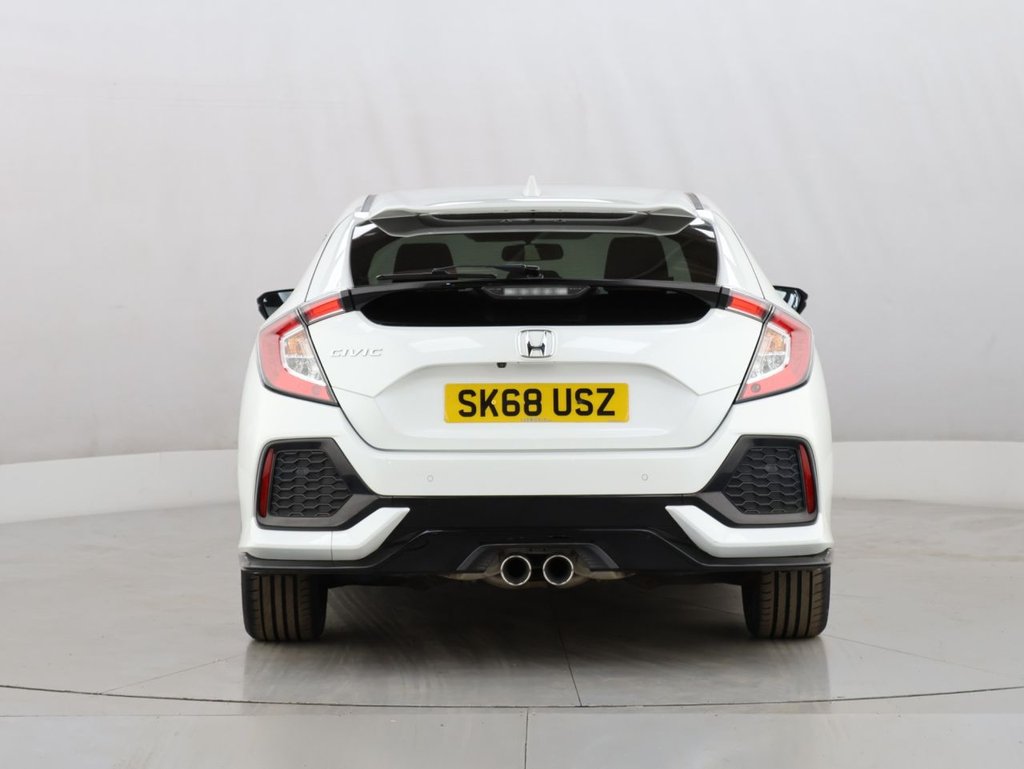 Used Honda Civic 2018 for sale - 76333242: Photo 9