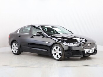 Used Jaguar XE 2018 for sale - 78543833: Photo