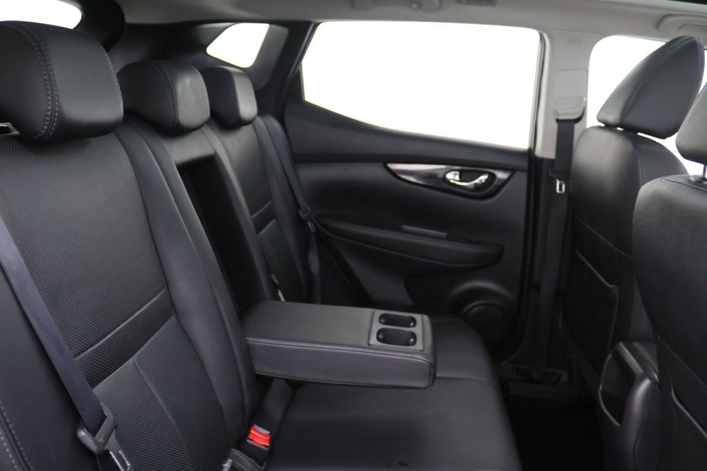 Used Nissan Qashqai 2016 for sale - 77666950: Photo 18