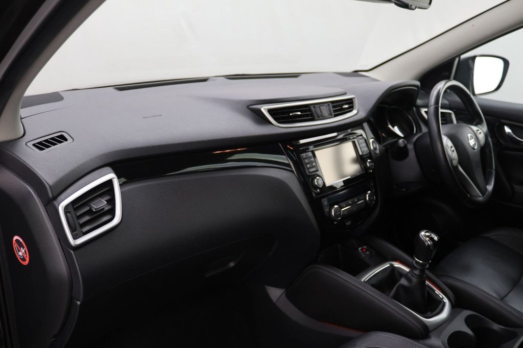 Used Nissan Qashqai 2016 for sale - 77666950: Photo 24