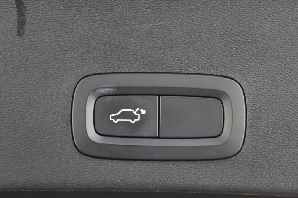 Used Volvo XC40 2020 for sale - 77608442: Photo 26