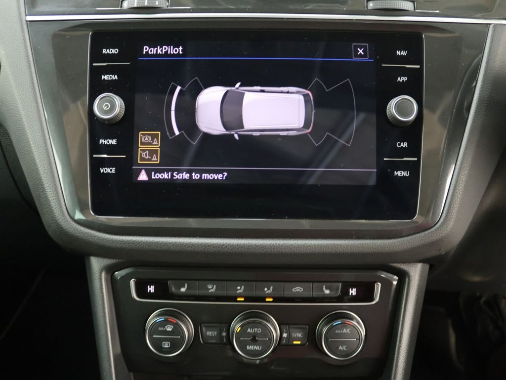 Used Volkswagen Tiguan 2018 for sale - 76546475: Photo 17