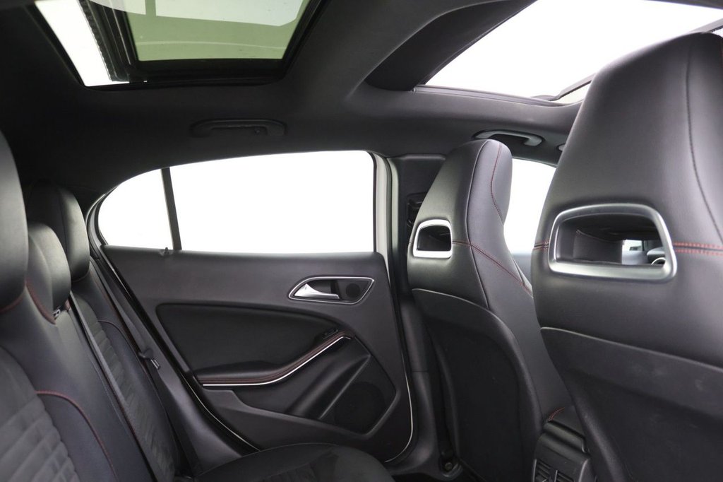 Used Mercedes-Benz GLA 2019 for sale - 77557705: Photo 2