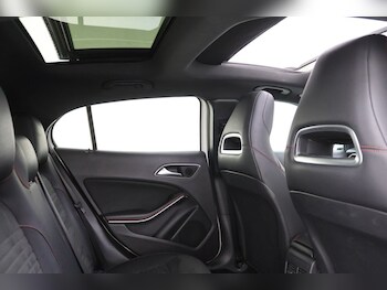 Used Mercedes-Benz GLA 2019 for sale - 77557705: Photo