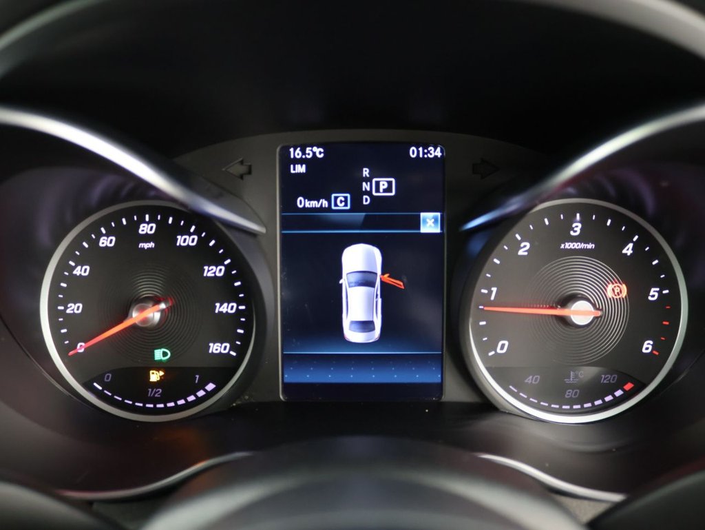 Used Mercedes-Benz C Class 2019 for sale - 77571879: Photo 14