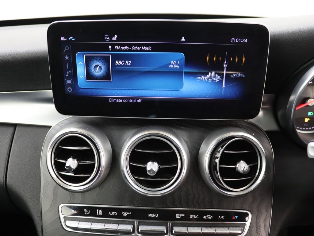 Used Mercedes-Benz C Class 2019 for sale - 77571879: Photo 15