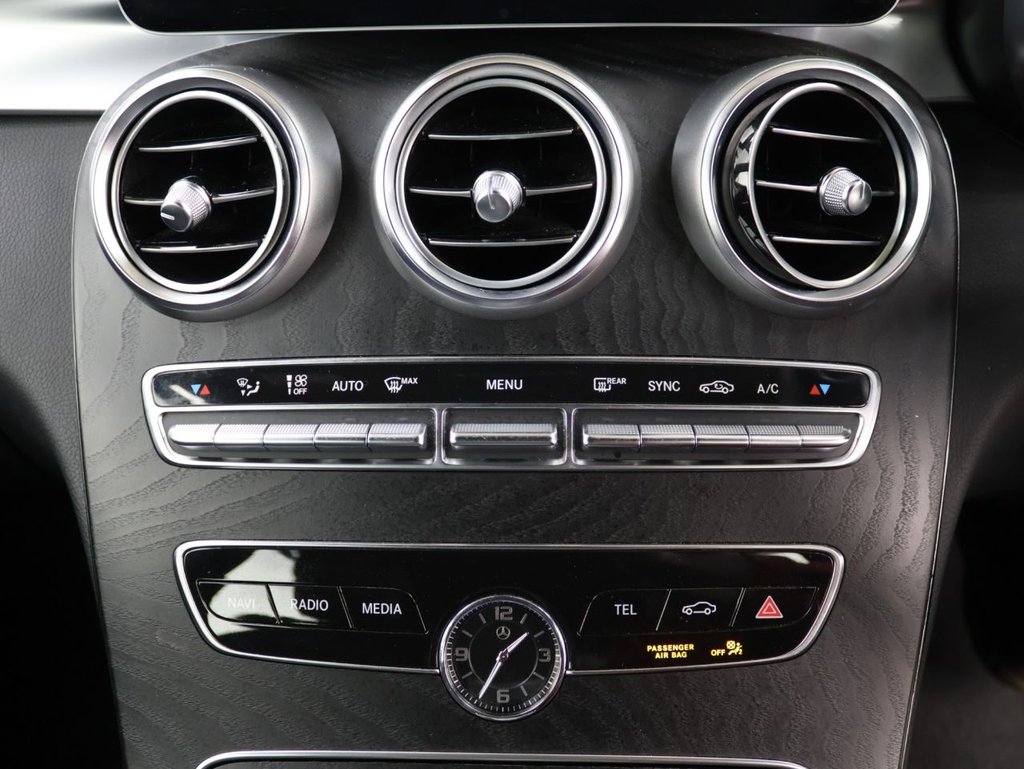 Used Mercedes-Benz C Class 2019 for sale - 77571879: Photo 17