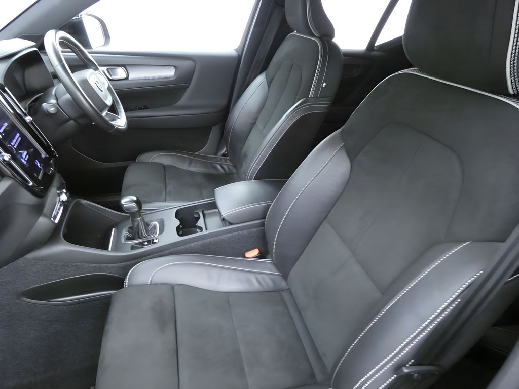 Used Volvo XC40 2021 for sale - 77719701: Photo 24