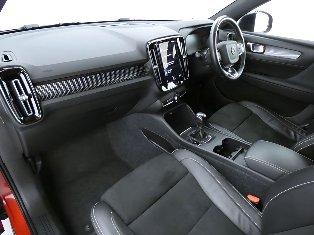 Used Volvo XC40 2021 for sale - 77719701: Photo 25