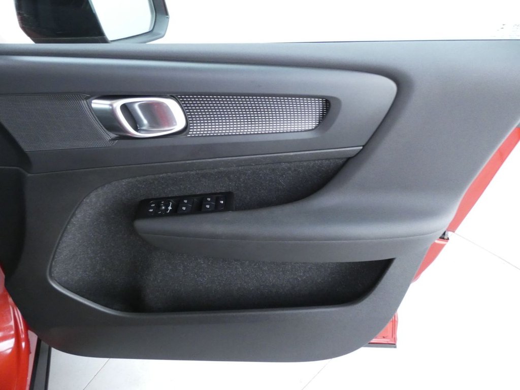 Used Volvo XC40 2021 for sale - 77719701: Photo 27