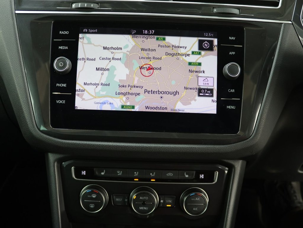 Used Volkswagen Tiguan 2018 for sale - 77372828: Photo 16