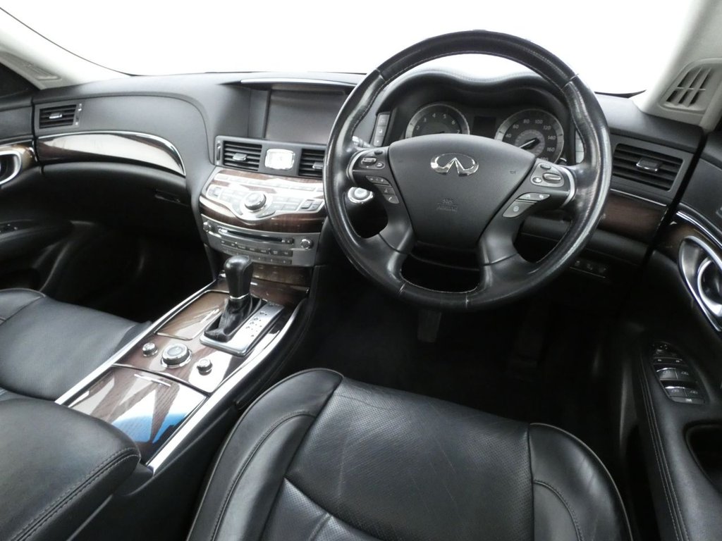 Used Infiniti Q70 2017 for sale - 75800767: Photo 10