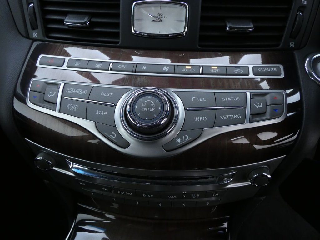 Used Infiniti Q70 2017 for sale - 75800767: Photo 16