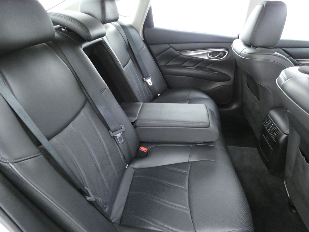 Used Infiniti Q70 2017 for sale - 75800767: Photo 21