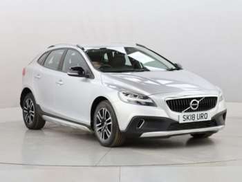 Used Volvo V40 Cross Country 2018 for sale - 75181545: Photo