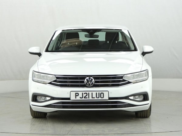 Used Volkswagen Passat 2021 for sale - 75800061: Photo 3