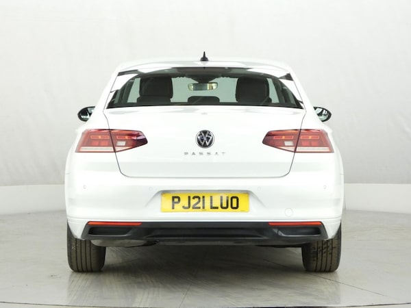 Used Volkswagen Passat 2021 for sale - 75800061: Photo 9