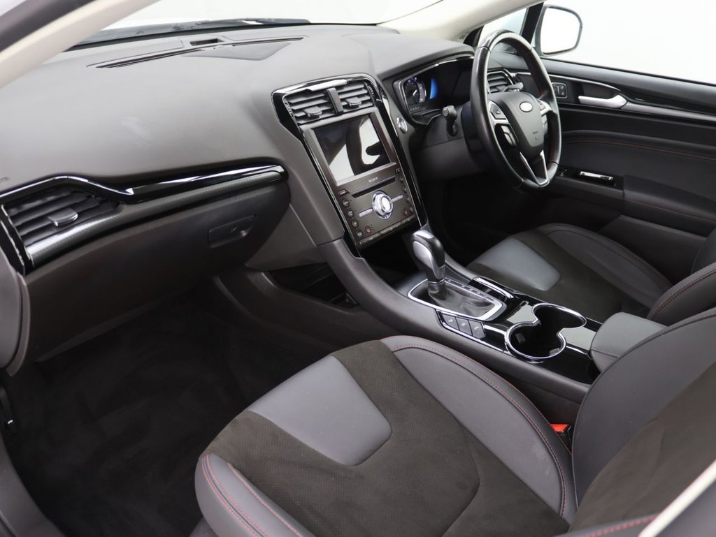 Used Ford Mondeo 2022 for sale - 76210044: Photo 24