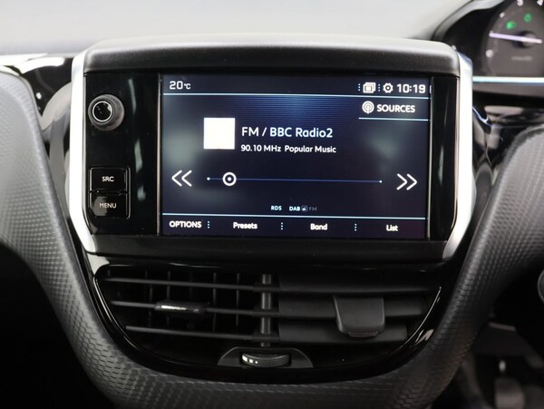 Used Peugeot 2008 2019 for sale - 75999034: Photo 16