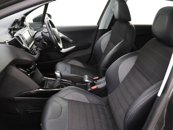 Used Peugeot 2008 2019 for sale - 75999034: Photo 22