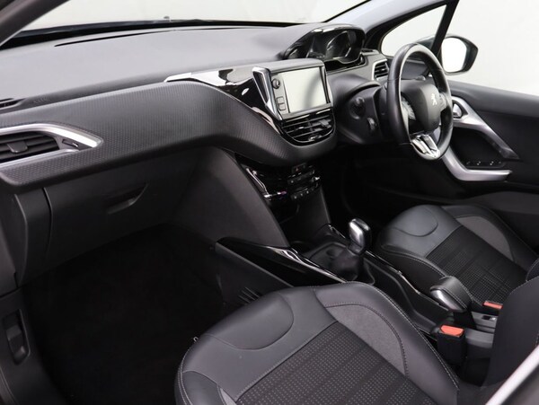 Used Peugeot 2008 2019 for sale - 75999034: Photo 24