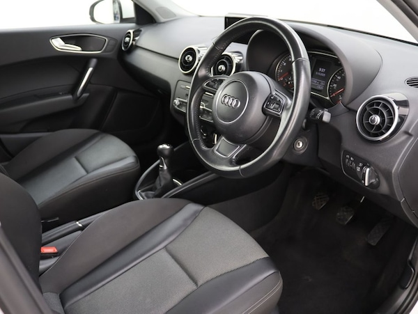 Used Audi A1 2018 for sale - 76223257: Photo 10