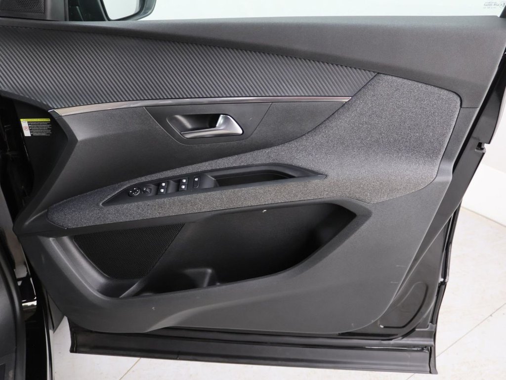 Used Peugeot 5008 2019 for sale - 76923368: Photo 29