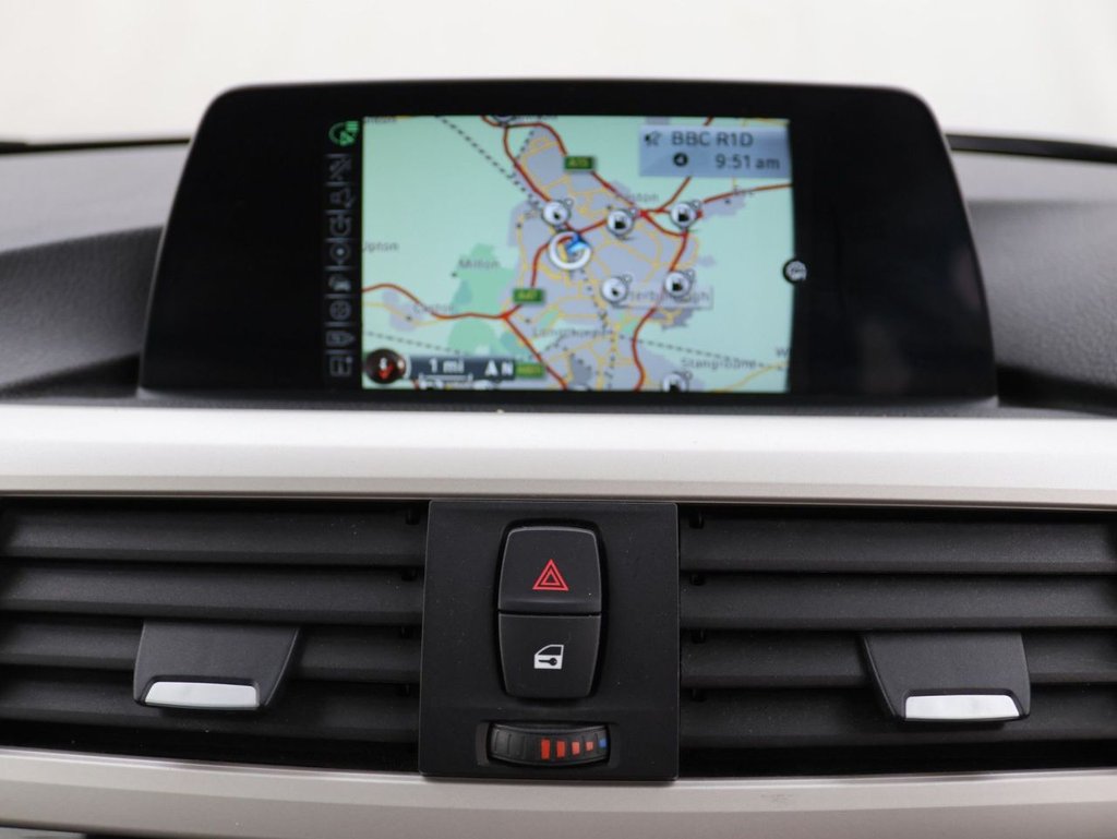 Used BMW 3 Series 2017 for sale - 77920035: Photo 16