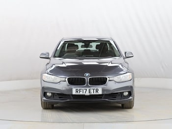 Used BMW 3 Series 2017 for sale - 77920035: Photo