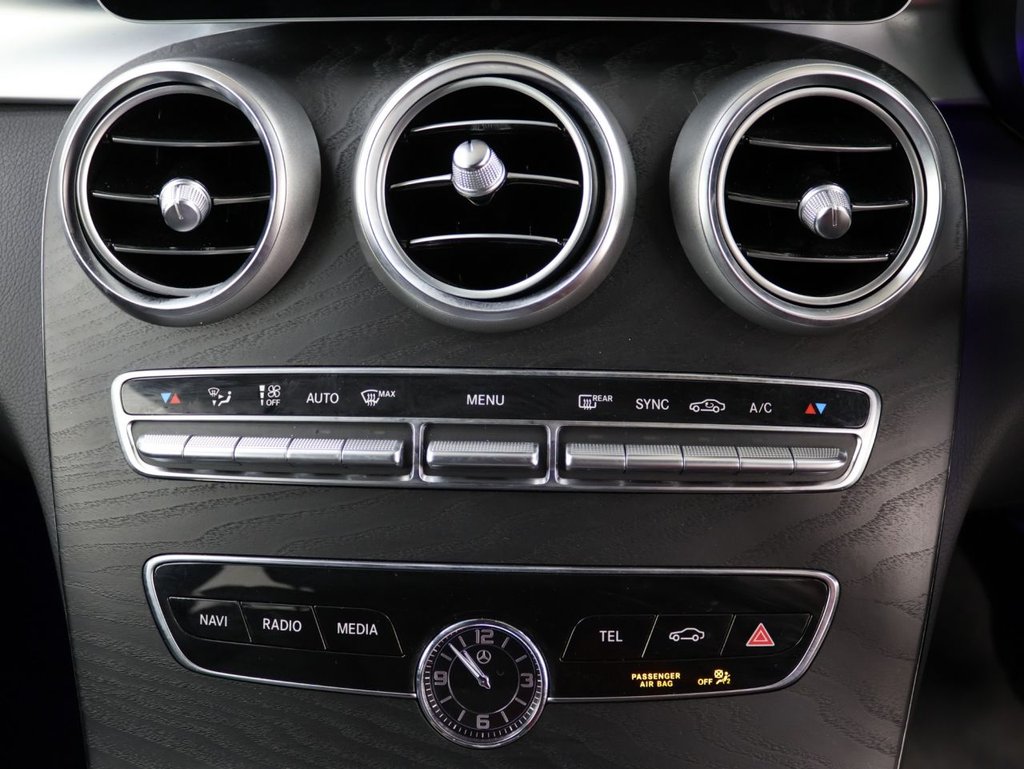 Used Mercedes-Benz C-Class 2019 for sale - 76068272: Photo 16