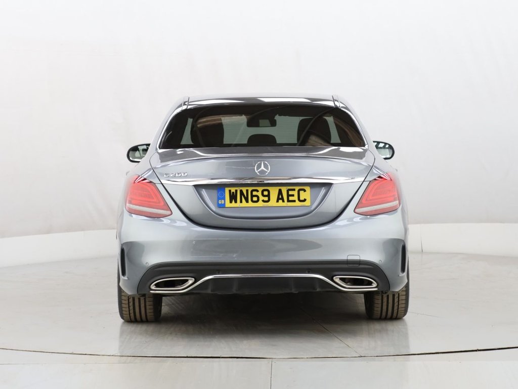 Used Mercedes-Benz C-Class 2019 for sale - 76068272: Photo 9